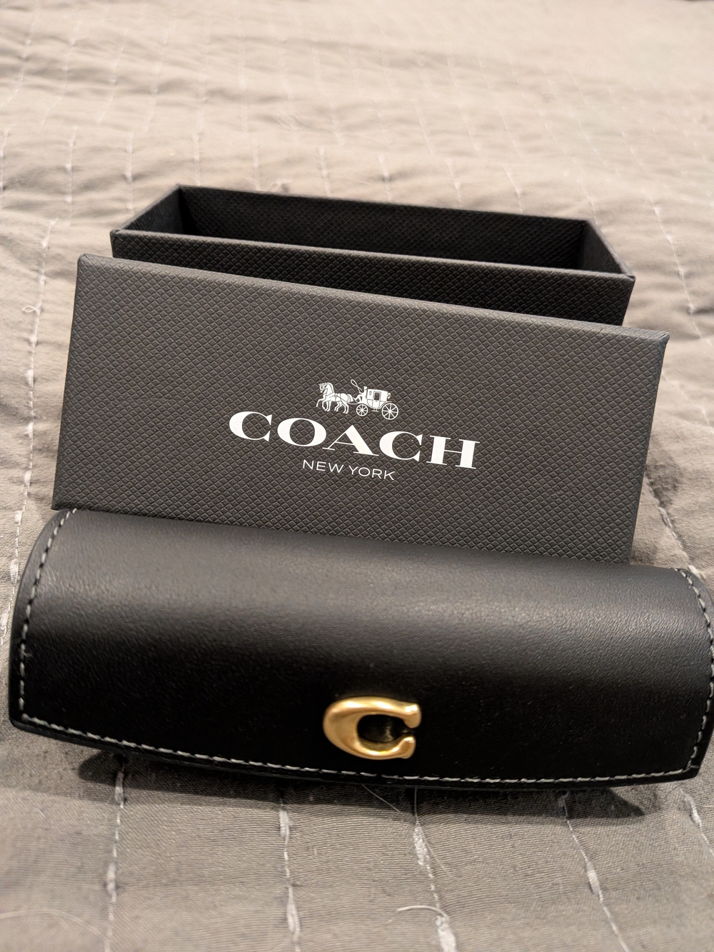 COACH RARE Collector’s Leather Pouch & Multicolor Resin Dice Set